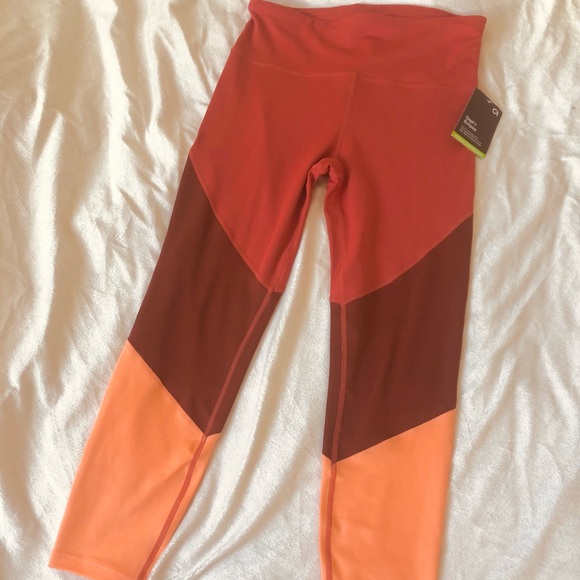 Workout leggings with tags❤️ - Picture 1 of 3